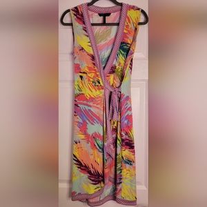 BCBG MaxAzria Multicolor Sleevelesz Dress with Front Tie Size Med